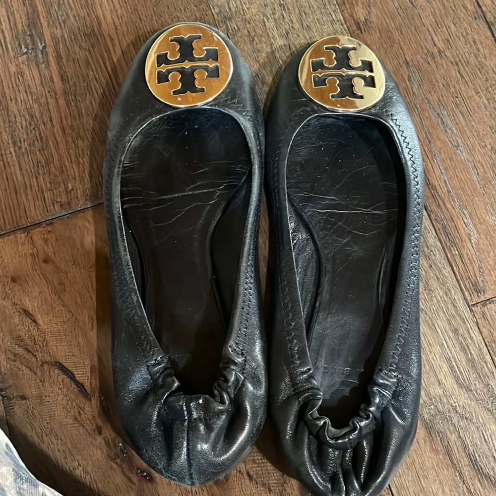 Black Tory Burch flats